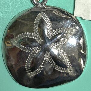Sterling SIlver Sand Dollar Pendant 19.5 gr